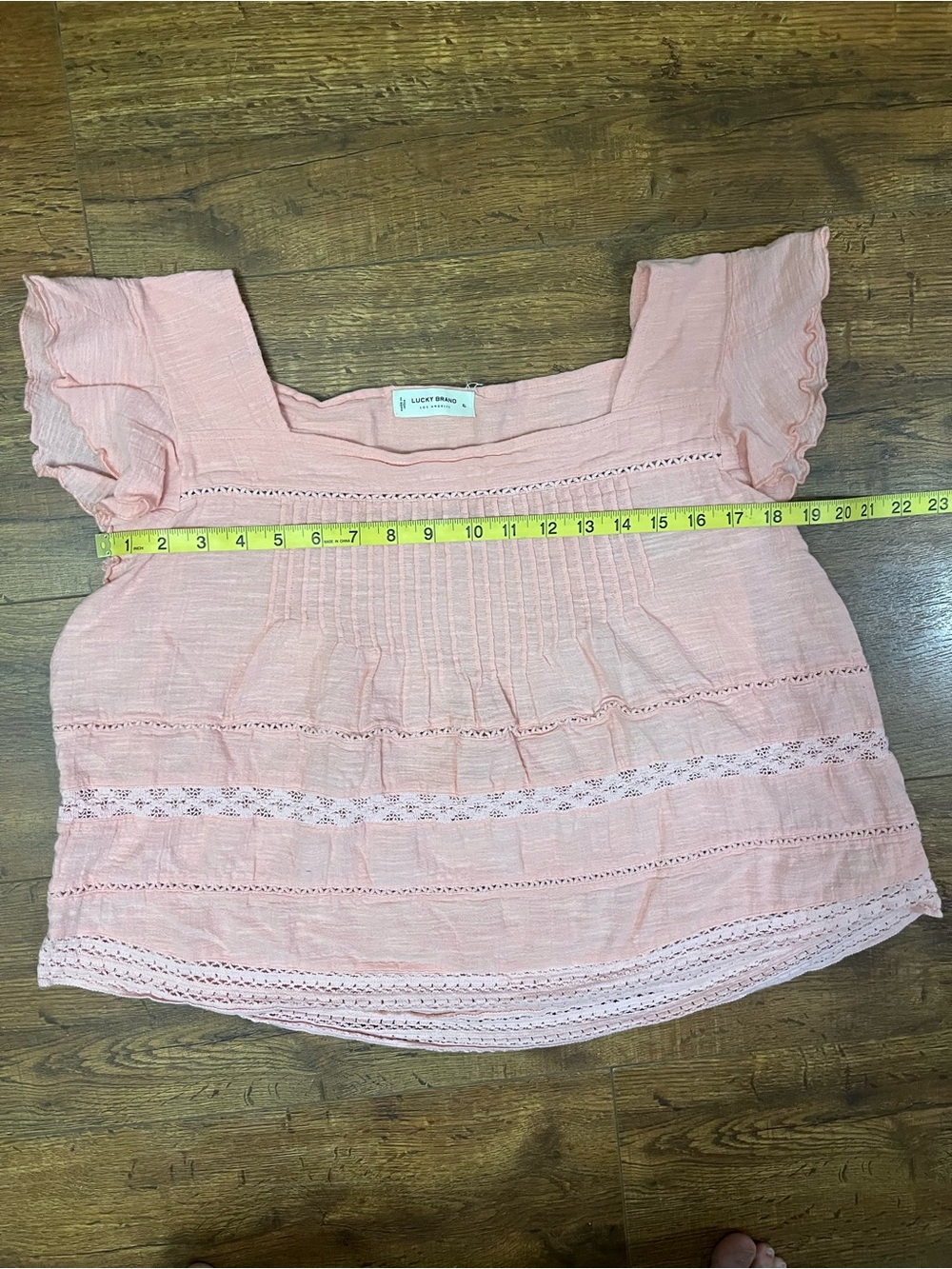 Lucky Brand Peach Ruffled Square-Neck Women’s Top - Picture 4 of 4